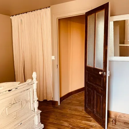 Apartment Sejournez Dans La Tour ! *